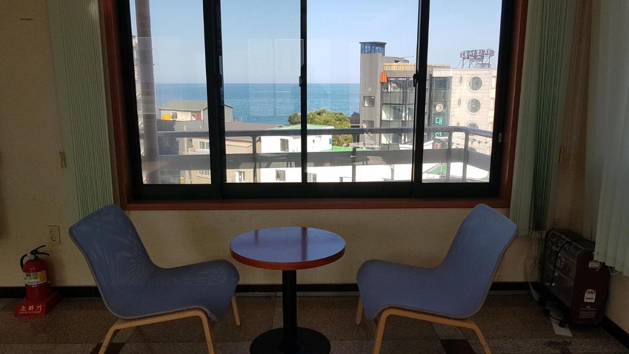 סוקצ'ו Lighthouse Beach Motel מראה חיצוני תמונה