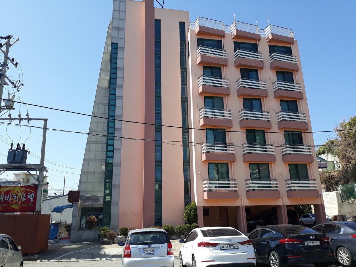 סוקצ'ו Lighthouse Beach Motel מראה חיצוני תמונה
